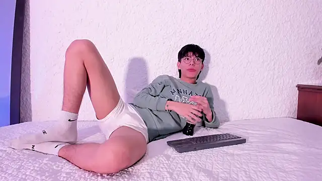 alexandersawyer online show from December 27, 2024, 8:07 pm