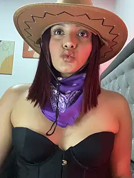 Snapshot of Melanyprada chatting on October 26, 2025, 3:34 am Melanyprada online show from October 26, 2025, 3:34 am