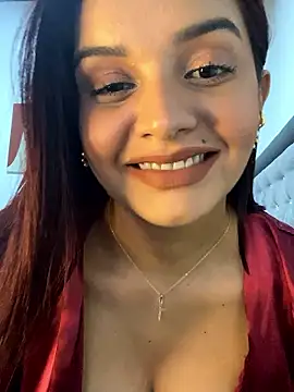 Snapshot of Melanyprada chatting on November 21, 2025, 4:55 am Melanyprada online show from November 21, 2025, 4:55 am