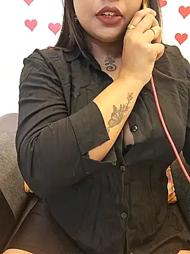 Snapshot of Sexy_Anika-for_you chatting on November 8, 2025, 6:02 am Sexy Anika-for you online show from November 8, 2025, 6:02 am