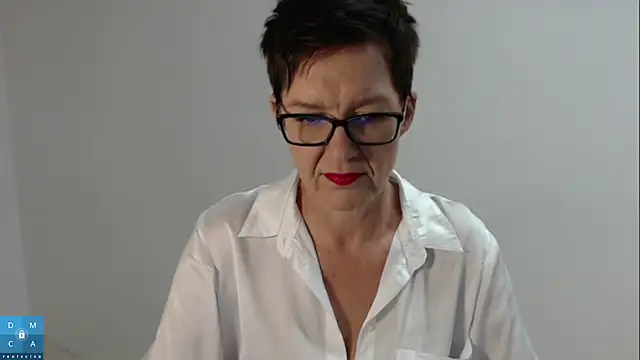 Sofie69Velvet online show from November 23, 2025, 3:12 pm