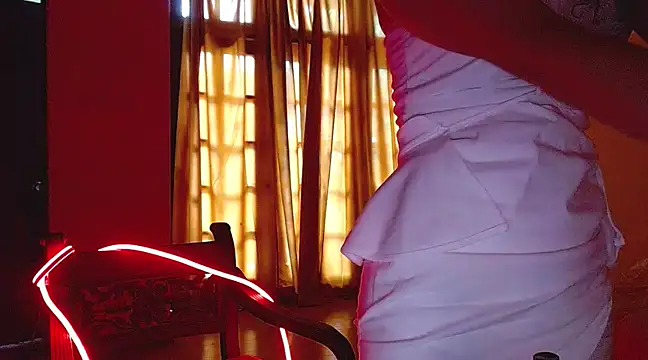 Snapshot of angelbel1 chatting on March 4, 2025, 5:21 am angelbel1 online show from March 4, 2025, 5:21 am