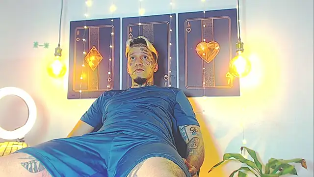 daimond hope666 online show from March 5, 2025, 8:42 pm