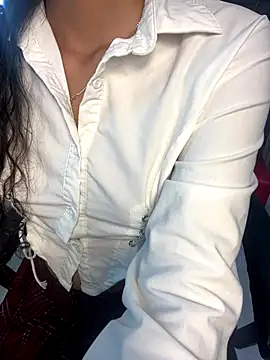 KaitlynLoveCam online show from November 17, 2025, 10:15 pm