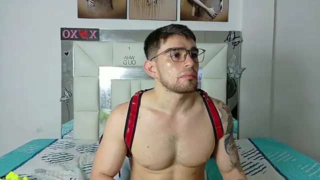 Snapshot of Sexy_Alejandro_ chatting on December 10, 2024, 3:22 pm Sexy Alejandro online show from December 10, 2024, 3:22 pm