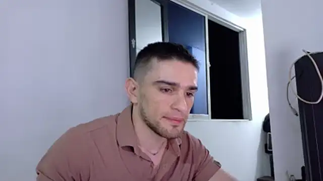 Sexy Alejandro  online show from November 27, 2025, 3:30 am