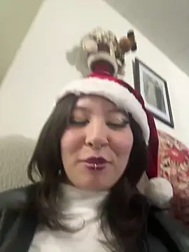 Snapshot of Kailin_darck1 chatting on December 15, 2024, 3:45 am Kailin darck1 online show from December 15, 2024, 3:45 am