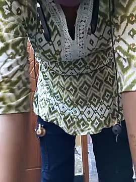 Snapshot of Ananya_34 chatting on November 16, 2025, 3:45 am Ananya 34 online show from November 16, 2025, 3:45 am