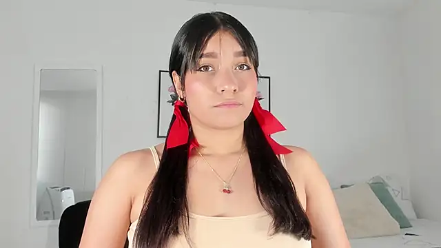 Snapshot of Maia_W10 chatting on January 22, 2025, 12:38 pm Maia W10 online show from January 22, 2025, 12:38 pm