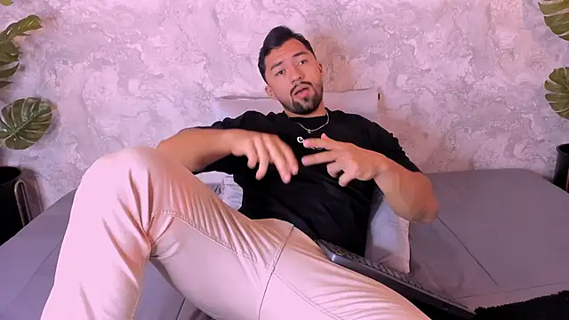 Regan   online show from March 13, 2025, 4:38 am