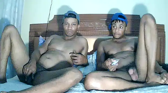 Snapshot of quincyray chatting on December 10, 2024, 6:06 pm quincyray online show from December 10, 2024, 6:06 pm