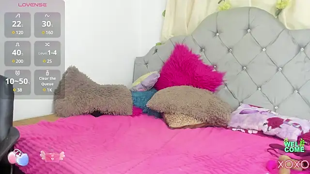 Snapshot of lubigtits chatting on December 30, 2024, 3:02 pm lubigtits online show from December 30, 2024, 3:02 pm