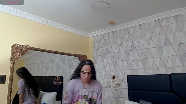 JustinePerry online show from March 14, 2025, 3:59 am