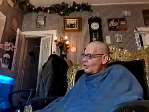 Snapshot of Maikel1981-NL chatting on January 11, 2025, 1:06 am Maikel1981-NL online show from January 11, 2025, 1:06 am