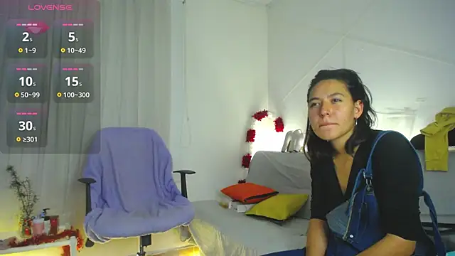 Snapshot of 911Calling chatting on December 30, 2024, 3:47 am 911Calling online show from December 30, 2024, 3:47 am