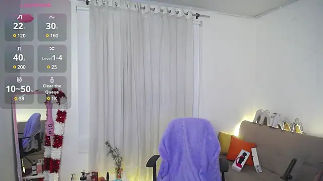 Snapshot of 911Calling chatting on December 31, 2024, 10:45 pm 911Calling online show from December 31, 2024, 10:45 pm