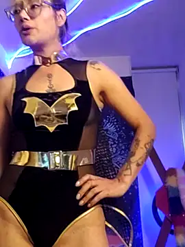 Snapshot of 911Calling chatting on October 31, 2025, 10:00 pm 911Calling online show from October 31, 2025, 10:00 pm