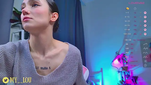 Snapshot of MyLou_ chatting on October 26, 2025, 3:07 pm MyLou online show from October 26, 2025, 3:07 pm