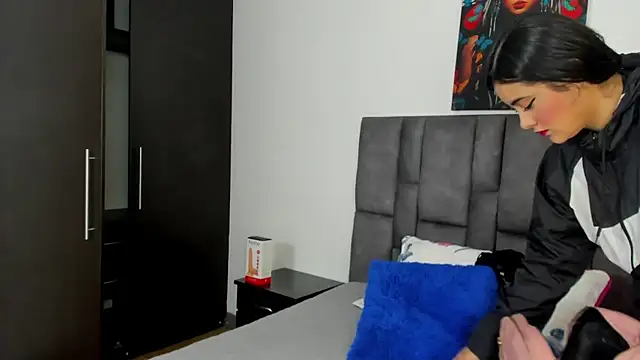 Dulce amg online show from March 4, 2025, 12:22 pm