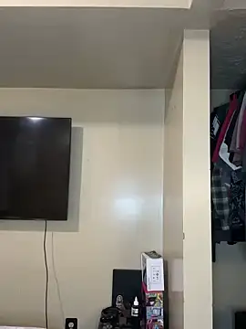 Snapshot of slam_bro chatting on March 11, 2025, 3:26 am slam bro online show from March 11, 2025, 3:26 am