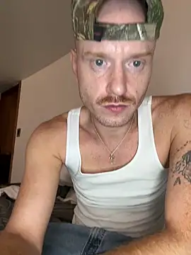 Snapshot of slam_bro chatting on October 21, 2025, 1:17 am slam bro online show from October 21, 2025, 1:17 am