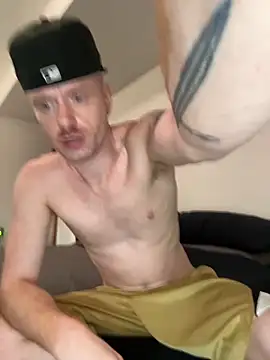 Snapshot of slam_bro chatting on October 25, 2025, 4:46 pm slam bro online show from October 25, 2025, 4:46 pm