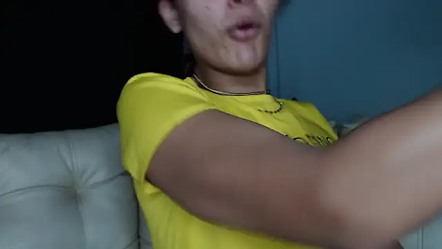 Snapshot of alexandra_lorens chatting on October 14, 2025, 9:37 pm alexandra lorens online show from October 14, 2025, 9:37 pm