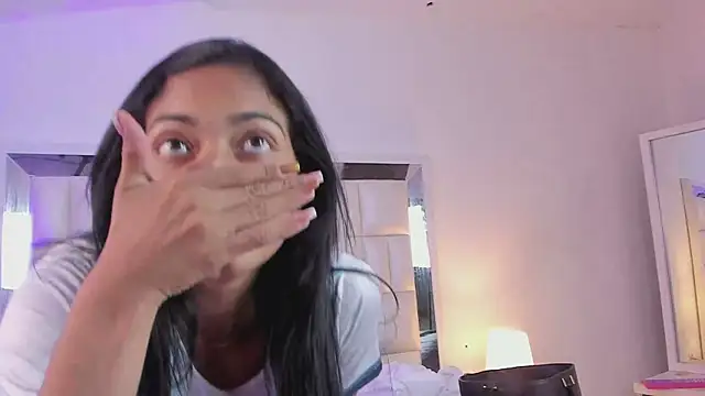 Alhana pulido online show from January 7, 2025, 9:25 pm