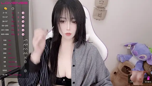 Vaness-a online show from February 16, 2025, 7:27 pm