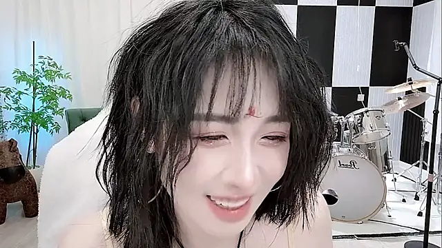 Vaness-a online show from September 12, 2025, 2:28 pm