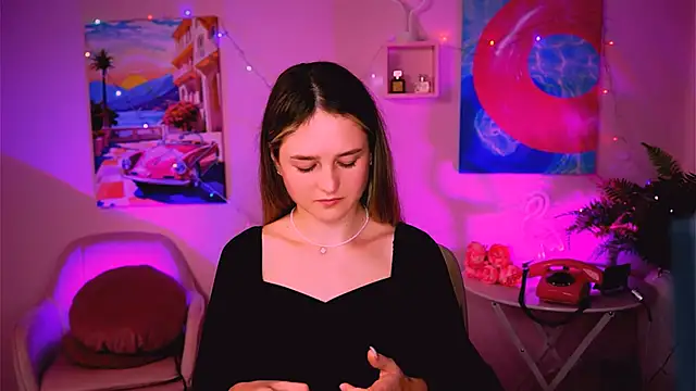 Snapshot of DeboraLarson chatting on January 6, 2025, 6:58 am DeboraLarson online show from January 6, 2025, 6:58 am