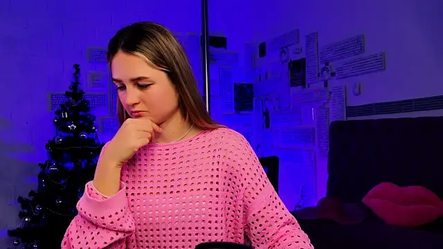 Snapshot of DeboraLarson chatting on January 24, 2025, 9:06 am DeboraLarson online show from January 24, 2025, 9:06 am