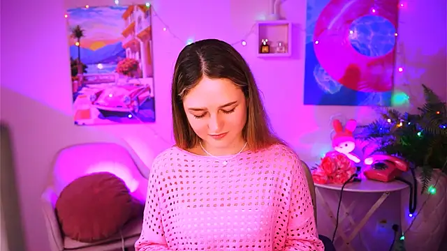 Snapshot of DeboraLarson chatting on January 28, 2025, 11:17 am DeboraLarson online show from January 28, 2025, 11:17 am