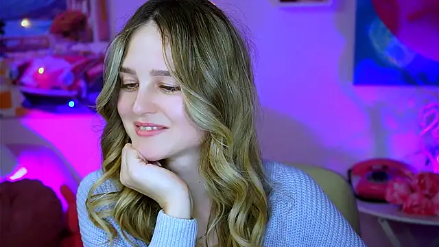 Snapshot of DeboraLarson chatting on February 10, 2025, 12:52 am DeboraLarson online show from February 10, 2025, 12:52 am