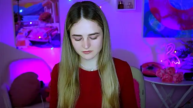 Snapshot of DeboraLarson chatting on February 14, 2025, 4:04 am DeboraLarson online show from February 14, 2025, 4:04 am