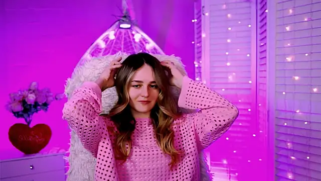 Snapshot of DeboraLarson chatting on February 26, 2025, 3:53 am DeboraLarson online show from February 26, 2025, 3:53 am