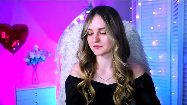 Snapshot of DeboraLarson chatting on March 2, 2025, 1:36 am DeboraLarson online show from March 2, 2025, 1:36 am