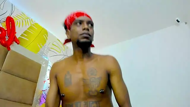 bigblackhotx1 online show from September 11, 2025, 9:20 am