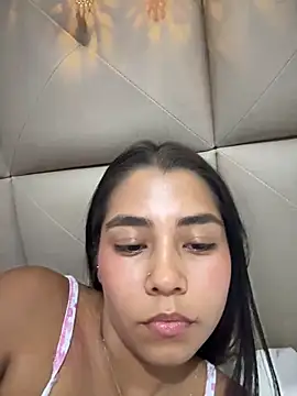 Snapshot of darsha_90 chatting on December 6, 2024, 3:19 am darsha 90 online show from December 6, 2024, 3:19 am