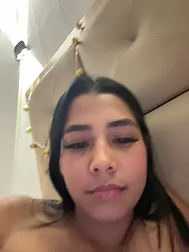 Snapshot of darsha_90 chatting on December 27, 2024, 4:47 am darsha 90 online show from December 27, 2024, 4:47 am