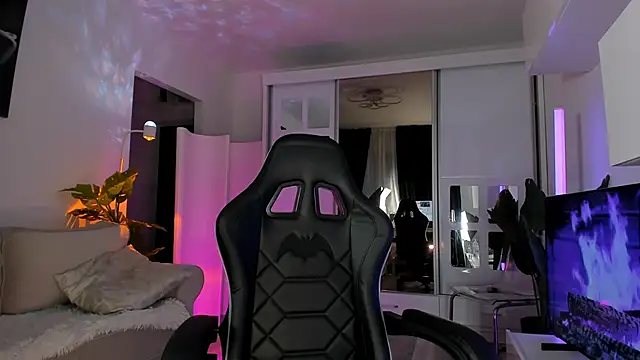 Snapshot of Ivy_belle chatting on November 27, 2025, 5:42 am Ivy belle online show from November 27, 2025, 5:42 am