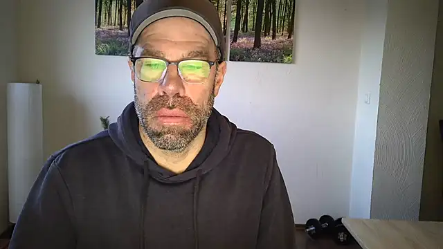 Harry Boldt online show from December 15, 2025, 7:23 am