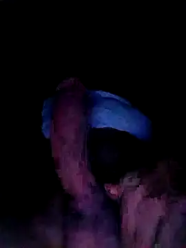 Snapshot of kgmc2 chatting on December 19, 2024, 5:18 am kgmc2 online show from December 19, 2024, 5:18 am