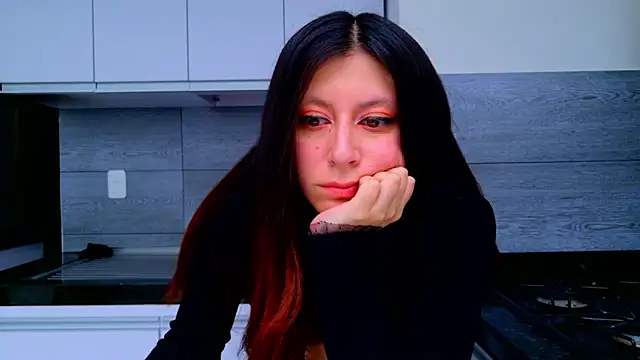 Snapshot of mistressesmoon chatting on December 9, 2024, 9:48 pm mistressesmoon online show from December 9, 2024, 9:48 pm