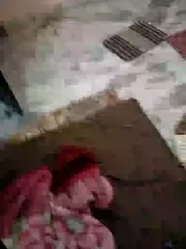 Snapshot of AuntyLover_BhabhiLover_ chatting on December 5, 2024, 4:53 am AuntyLover BhabhiLover  online show from December 5, 2024, 4:53 am