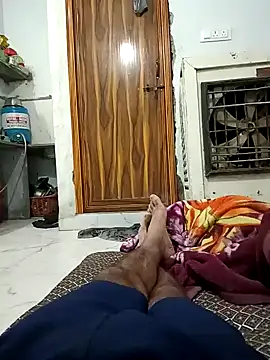 pintuS40 online show from January 17, 2025, 2:07 pm