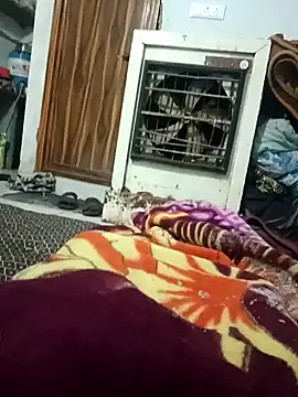 pintuS40 online show from February 6, 2025, 11:48 pm