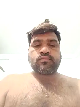 pintuS40 online show from February 14, 2025, 1:56 am