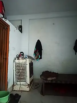 pintuS40 online show from October 16, 2025, 1:39 am