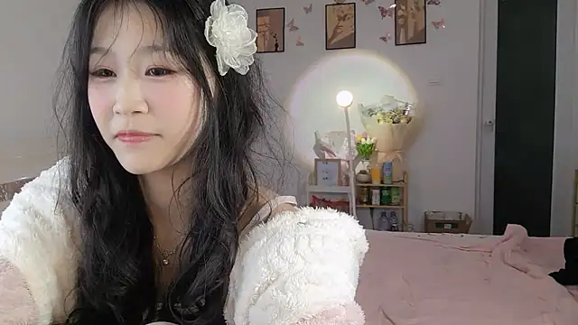 Snapshot of Luminous163 chatting on March 2, 2025, 3:16 pm Luminous163 online show from March 2, 2025, 3:16 pm